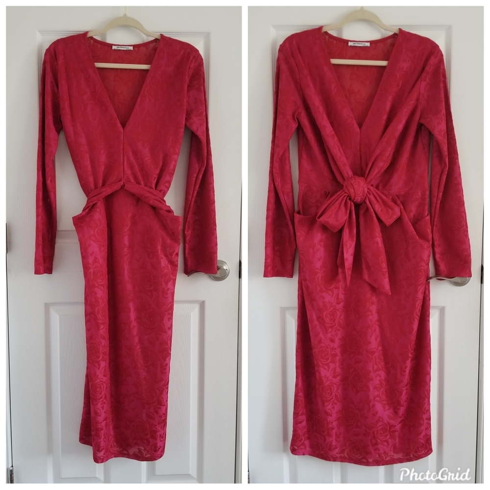 Lace red dress